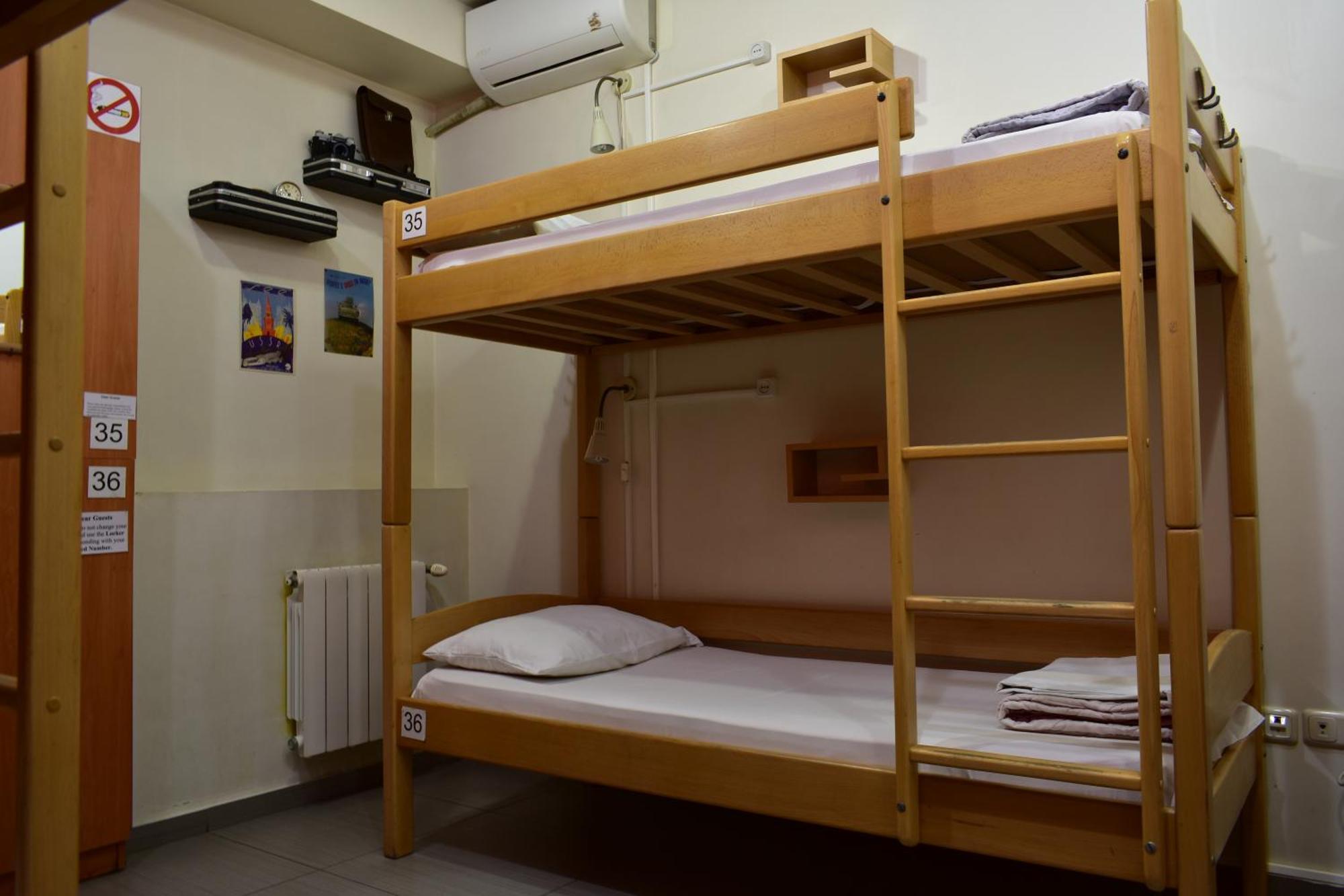 Envoy Hostel & Tours Yerevan Ngoại thất bức ảnh