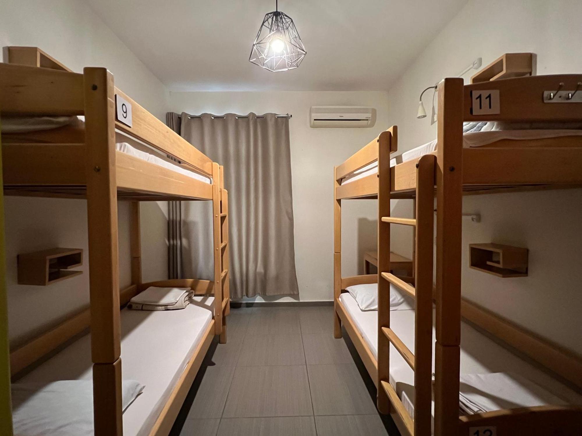 Envoy Hostel & Tours Yerevan Ngoại thất bức ảnh