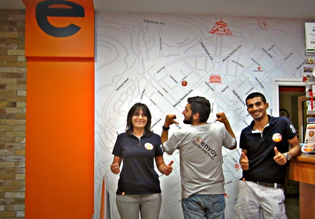 Envoy Hostel & Tours Yerevan Ngoại thất bức ảnh